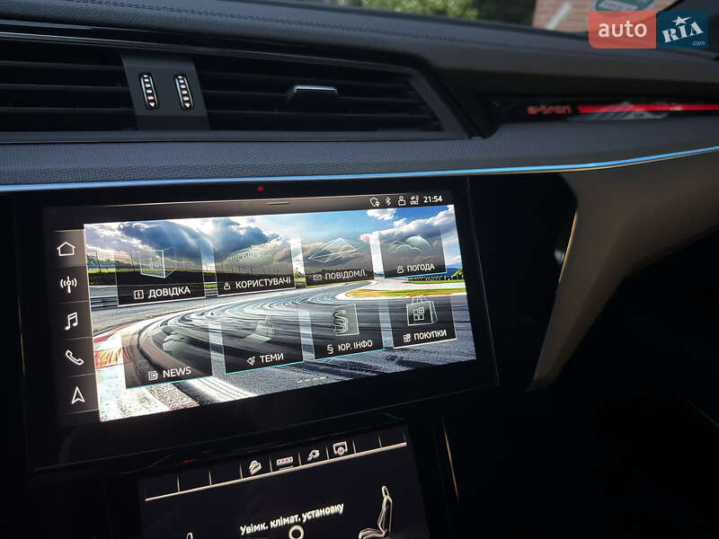 Внедорожник / Кроссовер Audi e-tron 2023 в Львове