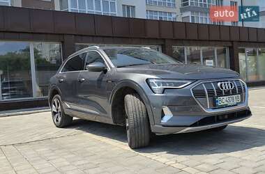 Внедорожник / Кроссовер Audi e-tron 2019 в 
