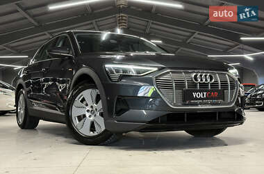 Позашляховик / Кросовер Audi e-tron 2020 в Володимирі
