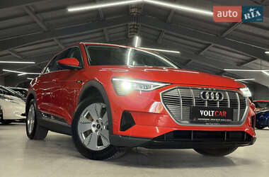 Позашляховик / Кросовер Audi e-tron 2020 в Володимирі