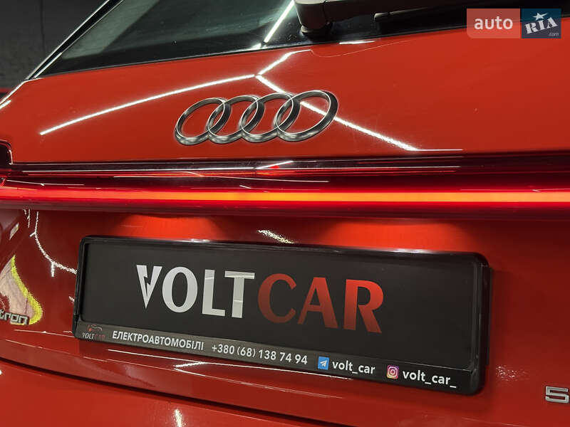 Внедорожник / Кроссовер Audi e-tron 2020 в Владимире