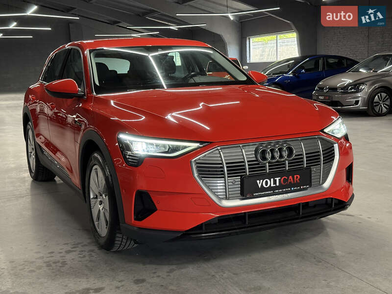 Внедорожник / Кроссовер Audi e-tron 2020 в Владимире