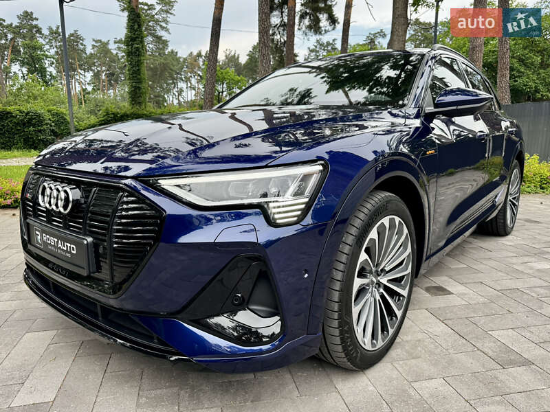 Внедорожник / Кроссовер Audi e-tron 2020 в Киеве