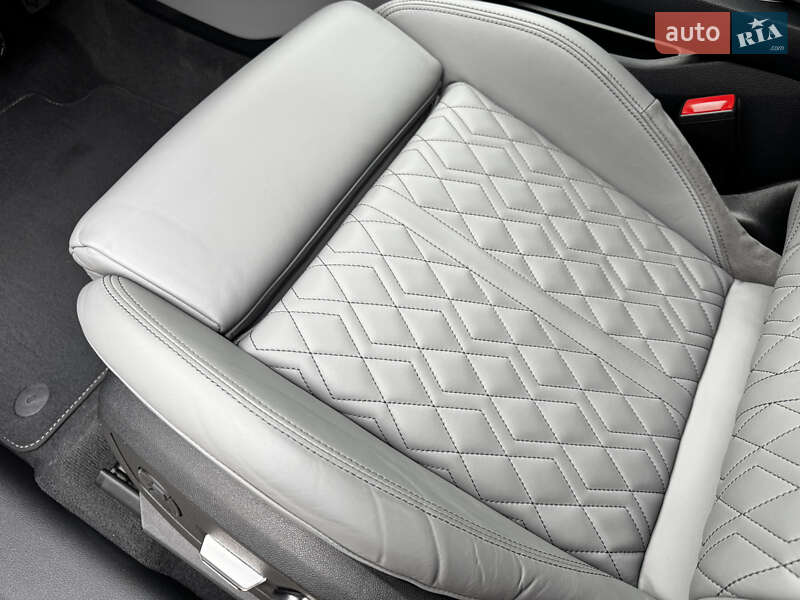 Внедорожник / Кроссовер Audi e-tron 2020 в Киеве