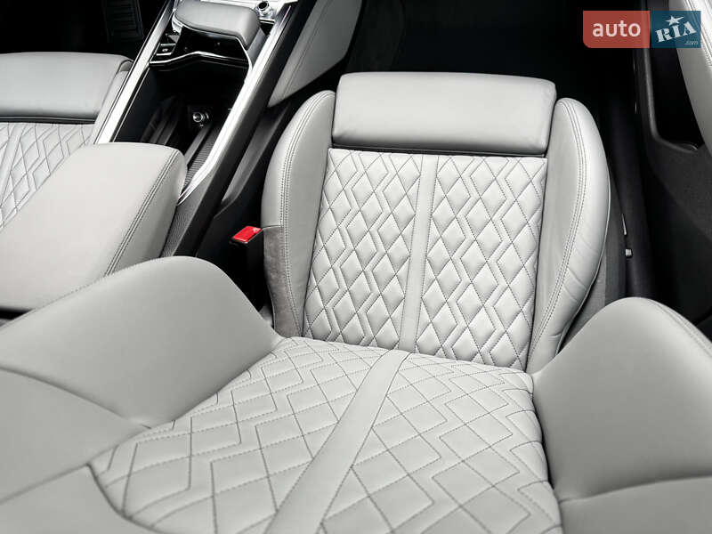 Внедорожник / Кроссовер Audi e-tron 2020 в Киеве
