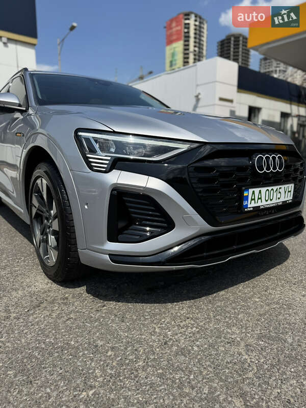 Внедорожник / Кроссовер Audi e-tron 2020 в Киеве