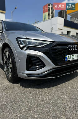Внедорожник / Кроссовер Audi e-tron 2020 в 