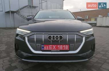Внедорожник / Кроссовер Audi e-tron 2019 в 