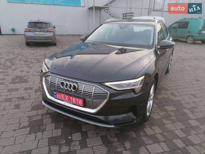 Внедорожник / Кроссовер Audi e-tron 2019 в Луцке