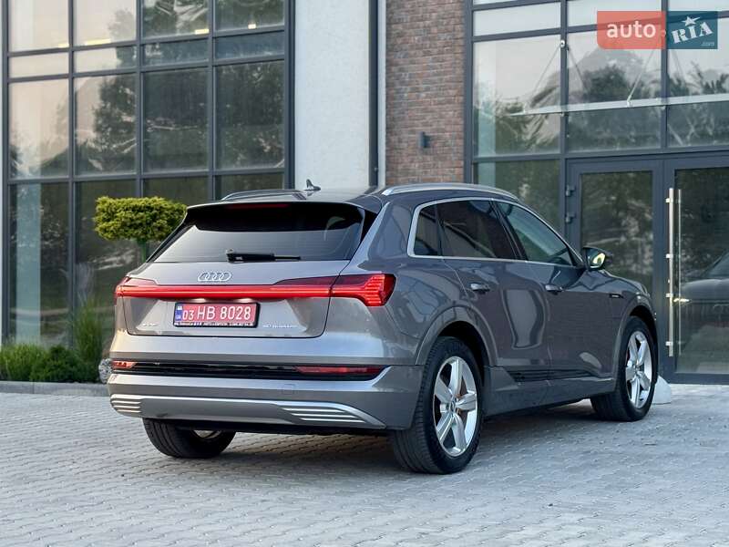 Внедорожник / Кроссовер Audi e-tron 2020 в Тернополе