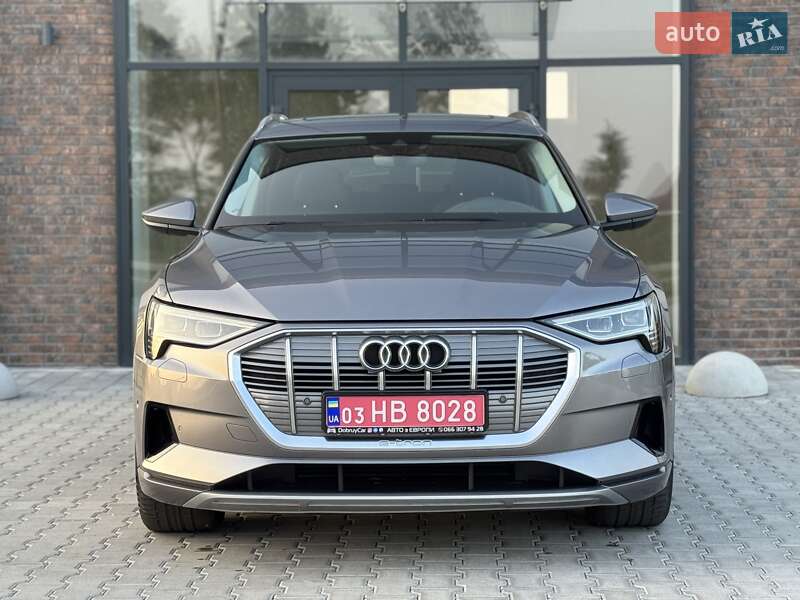 Внедорожник / Кроссовер Audi e-tron 2020 в Тернополе