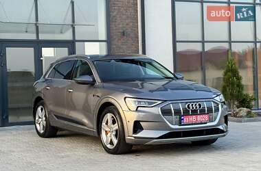 Позашляховик / Кросовер Audi e-tron 2020 в 