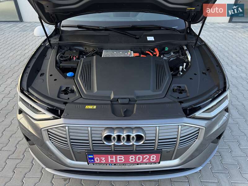 Внедорожник / Кроссовер Audi e-tron 2020 в Тернополе
