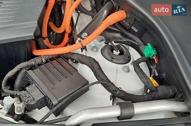 Внедорожник / Кроссовер Audi e-tron 2020 в 