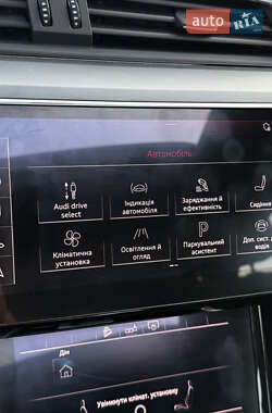 Внедорожник / Кроссовер Audi e-tron 2020 в 