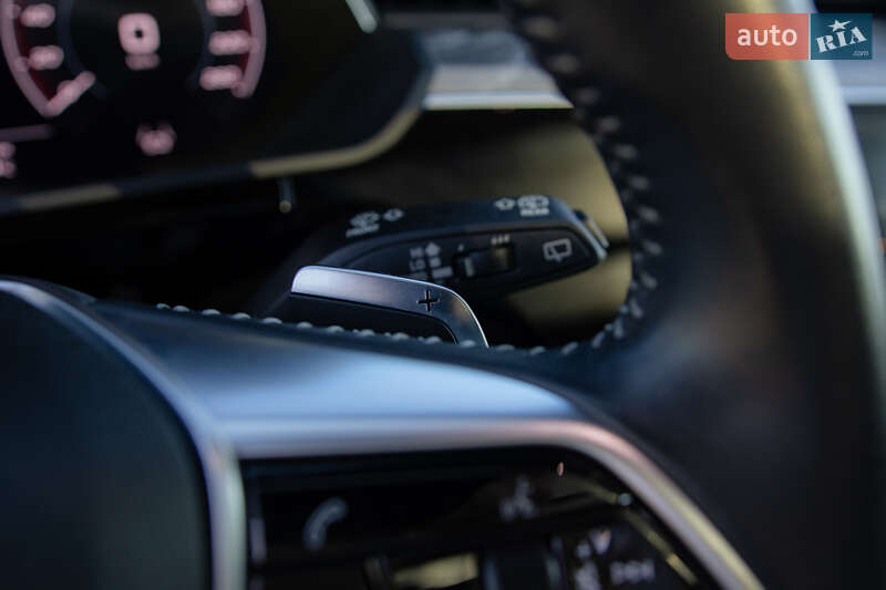 Внедорожник / Кроссовер Audi e-tron 2020 в Ужгороде