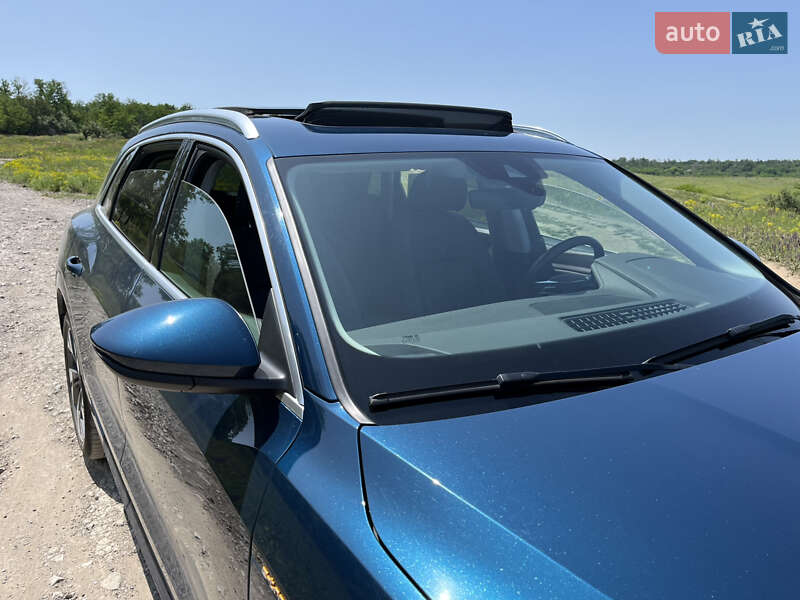 Внедорожник / Кроссовер Audi e-tron 2020 в Днепре