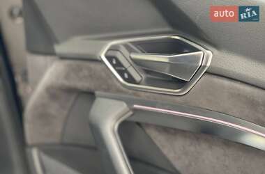 Внедорожник / Кроссовер Audi e-tron 2019 в 
