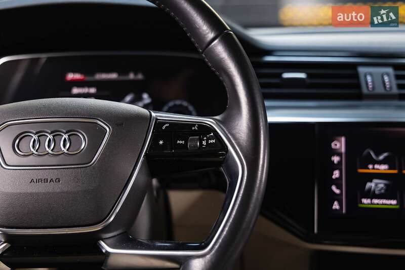 Позашляховик / Кросовер Audi e-tron 2019 в Луцьку