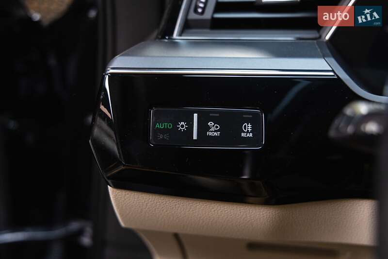 Позашляховик / Кросовер Audi e-tron 2019 в Луцьку