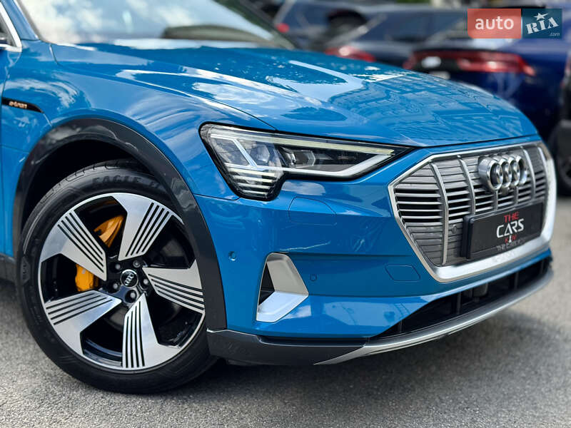 Позашляховик / Кросовер Audi e-tron 2019 в Києві