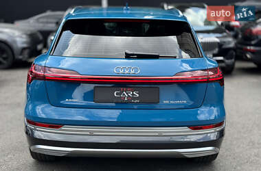 Внедорожник / Кроссовер Audi e-tron 2019 в 