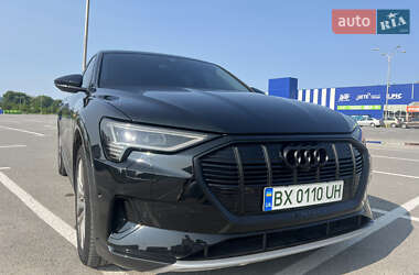Внедорожник / Кроссовер Audi e-tron 2020 в 