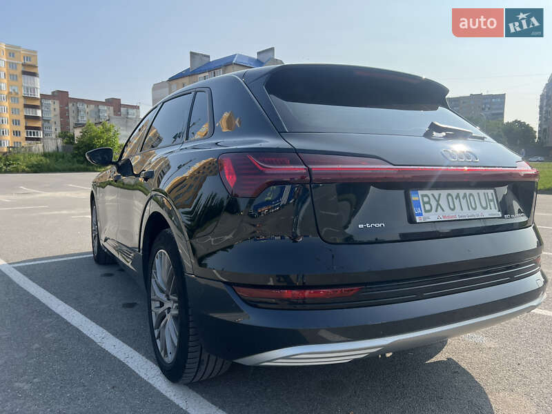 Внедорожник / Кроссовер Audi e-tron 2020 в Каменец-Подольском