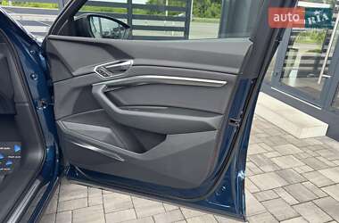 Внедорожник / Кроссовер Audi e-tron 2019 в 