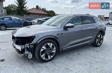 Внедорожник / Кроссовер Audi e-tron 2022 в Львове