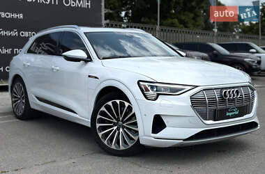 Внедорожник / Кроссовер Audi e-tron 2019 в Харькове