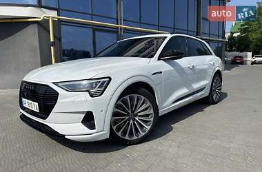 Внедорожник / Кроссовер Audi e-tron 2019 в Киеве