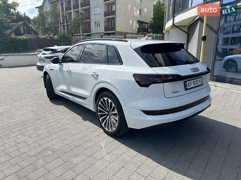 Внедорожник / Кроссовер Audi e-tron 2019 в Запорожье