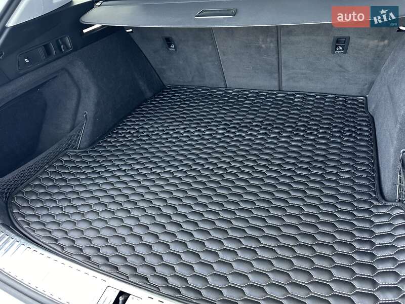 Внедорожник / Кроссовер Audi e-tron 2019 в Запорожье