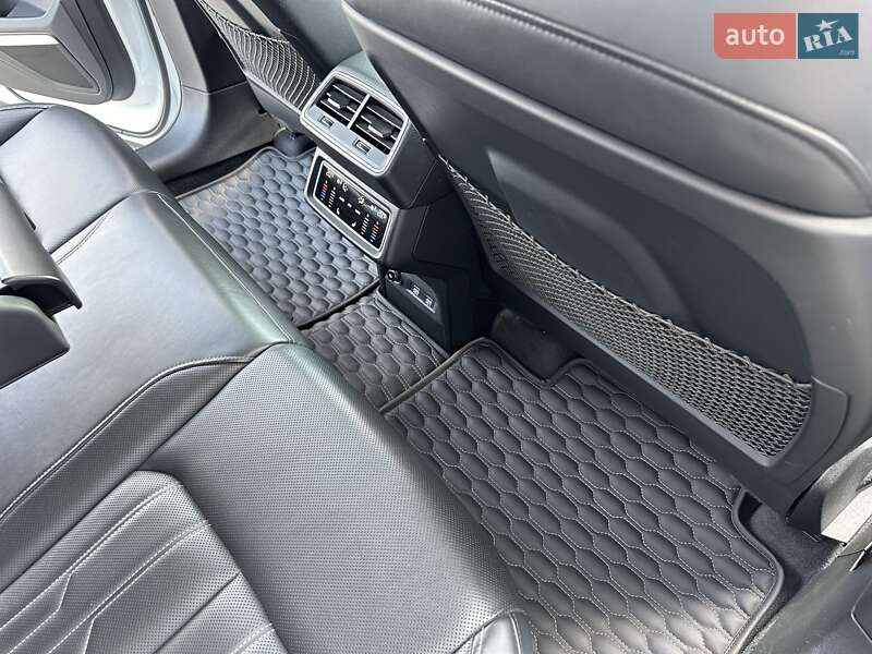 Внедорожник / Кроссовер Audi e-tron 2019 в Запорожье