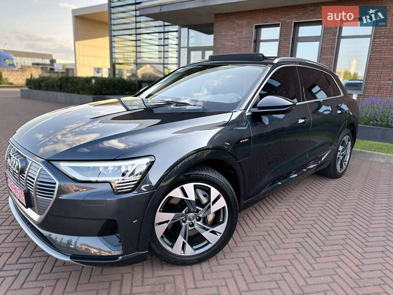 Внедорожник / Кроссовер Audi e-tron 2019 в Мукачево