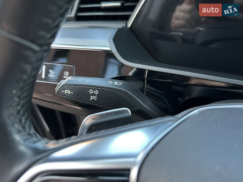 Внедорожник / Кроссовер Audi e-tron 2019 в Мукачево