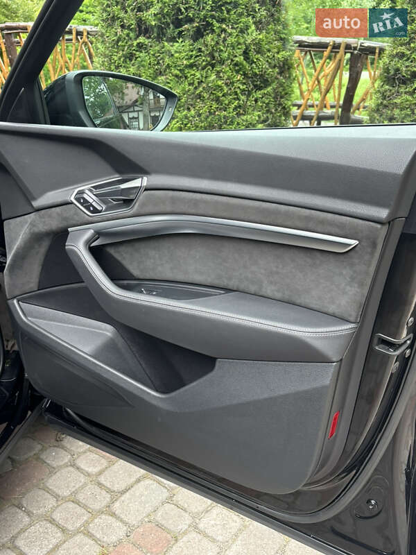 Внедорожник / Кроссовер Audi e-tron 2020 в Дрогобыче