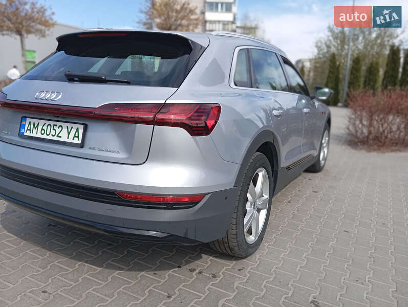 Внедорожник / Кроссовер Audi e-tron 2019 в Житомире
