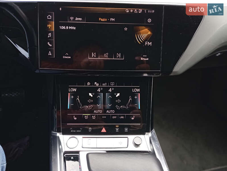 Внедорожник / Кроссовер Audi e-tron 2019 в Житомире