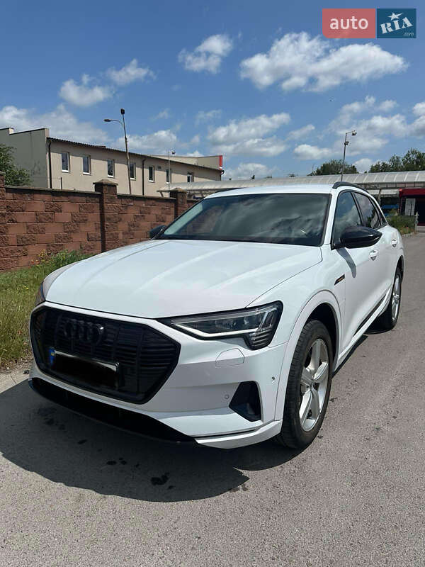 Внедорожник / Кроссовер Audi e-tron 2020 в Ровно