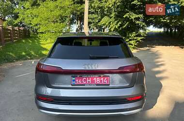 Внедорожник / Кроссовер Audi e-tron 2019 в 