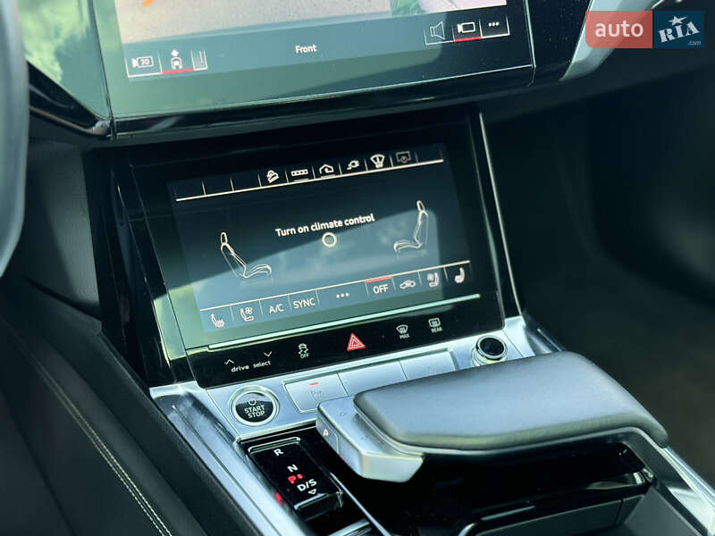 Внедорожник / Кроссовер Audi e-tron 2022 в Сумах
