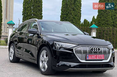 Внедорожник / Кроссовер Audi e-tron 2019 в 