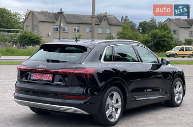 Внедорожник / Кроссовер Audi e-tron 2019 в 