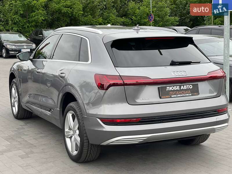 Внедорожник / Кроссовер Audi e-tron 2019 в Львове