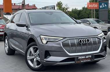 Внедорожник / Кроссовер Audi e-tron 2019 в 
