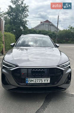 Внедорожник / Кроссовер Audi e-tron 2021 в Киеве
