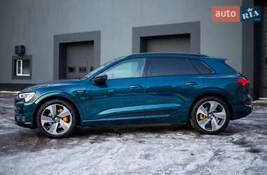 Позашляховик / Кросовер Audi e-tron 2019 в Києві
