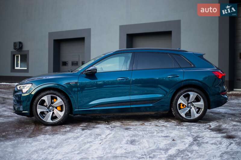 Audi e-tron 2019
